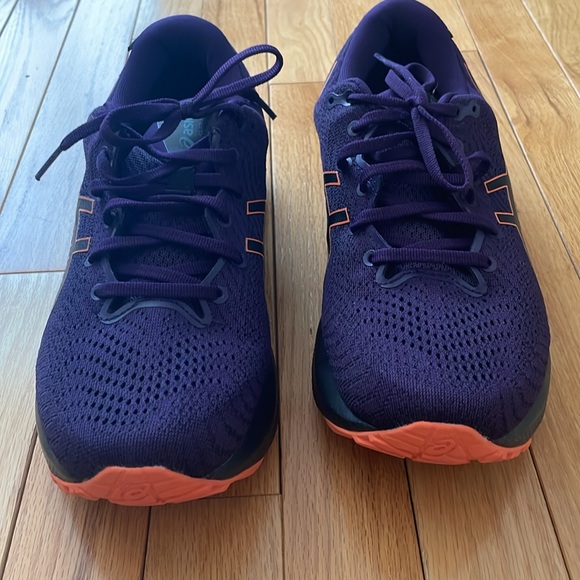 ASICS Gel-Cumulus 24 GTX in Nightshade/Nova Orange - Picture 4 of 5